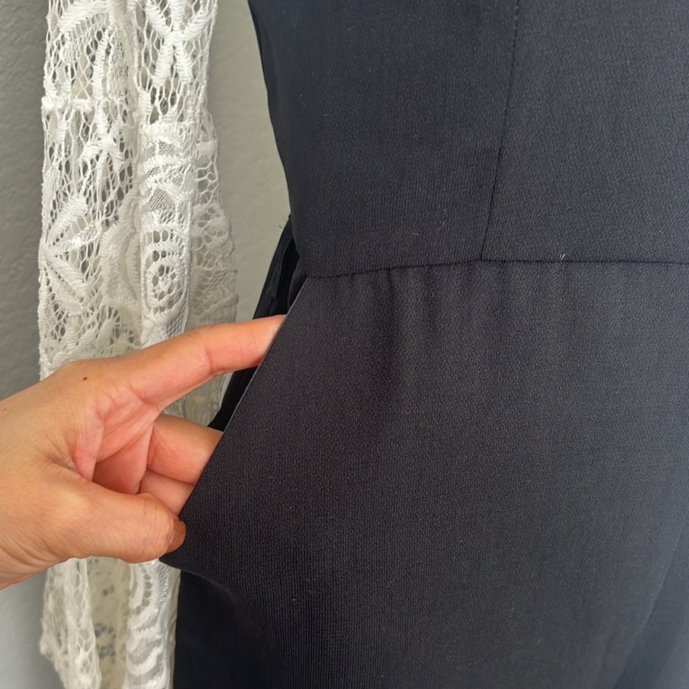 Romper size medium - Picture 8 of 8